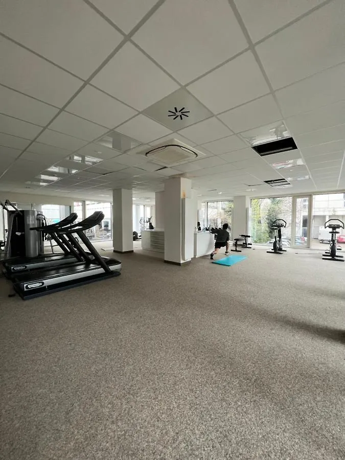 Fully Furnished Studio Apartment With Free Fitness ミュンヘン
